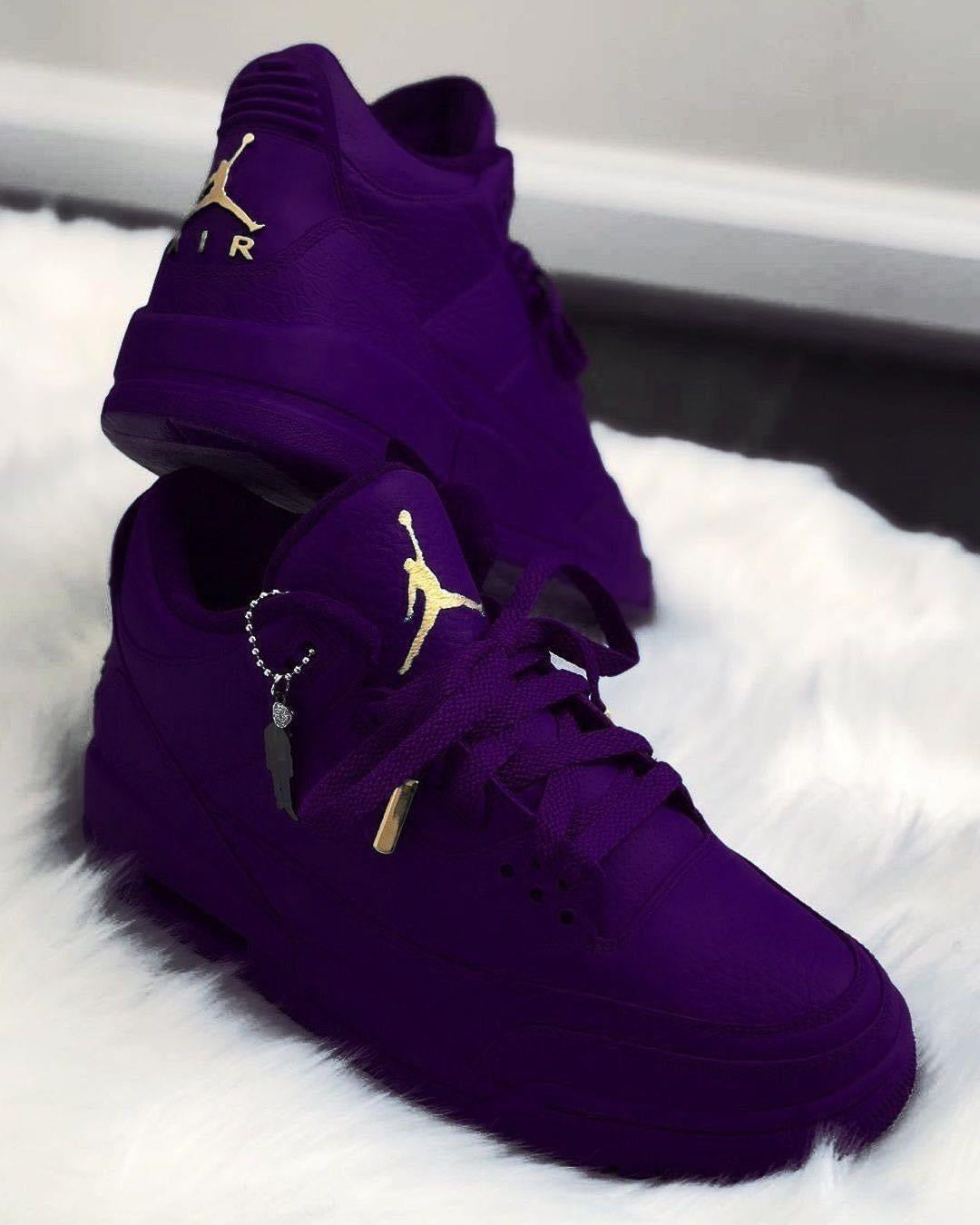 THE AMAZING PURPLE AIR JORDAN 1 SNEAKERS FOR YOU
