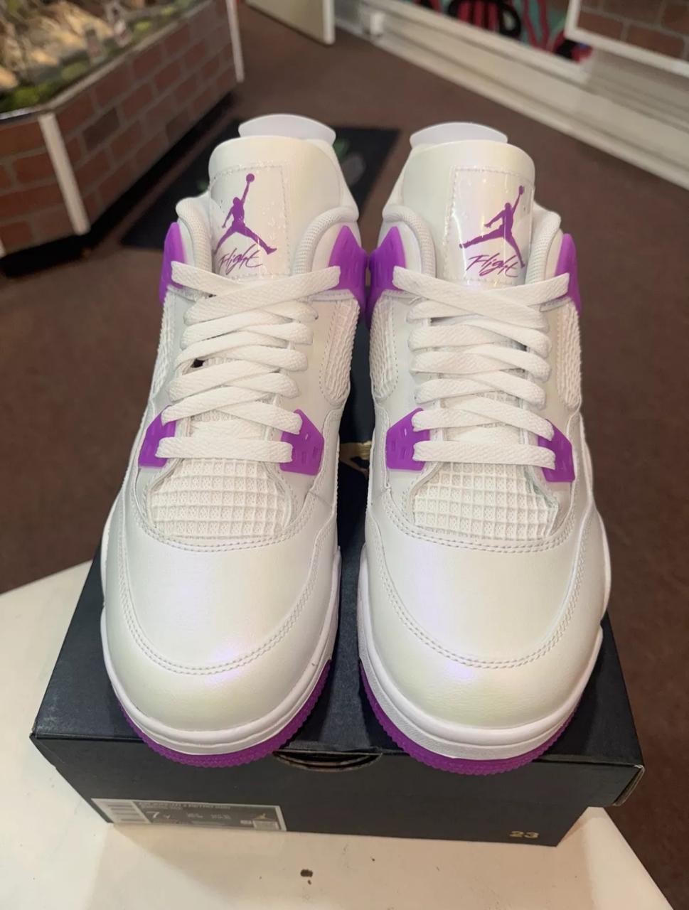 Nike Air Jordan 4 Hyper Violet