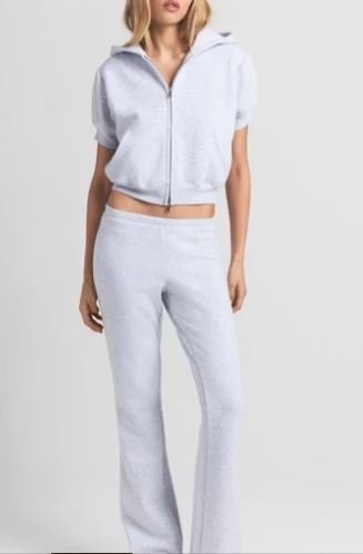 Bubble Sleeve Cropped Zip Up Hoodie | Women's Oversized Cropped Hoodie with Puff Sleeves and Full Zip