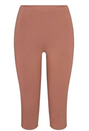 High-Waisted Capri Leggings | Premium Sculpting Capri Pants for Yoga, Workouts and Everyday Comfort