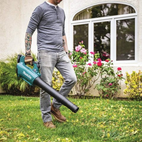 Buy Makita XBU03SM1 18V LXT Brushless Cordless Blower Kit Online | 18V Lithium-Ion Leaf Blower with 4.0Ah Battery